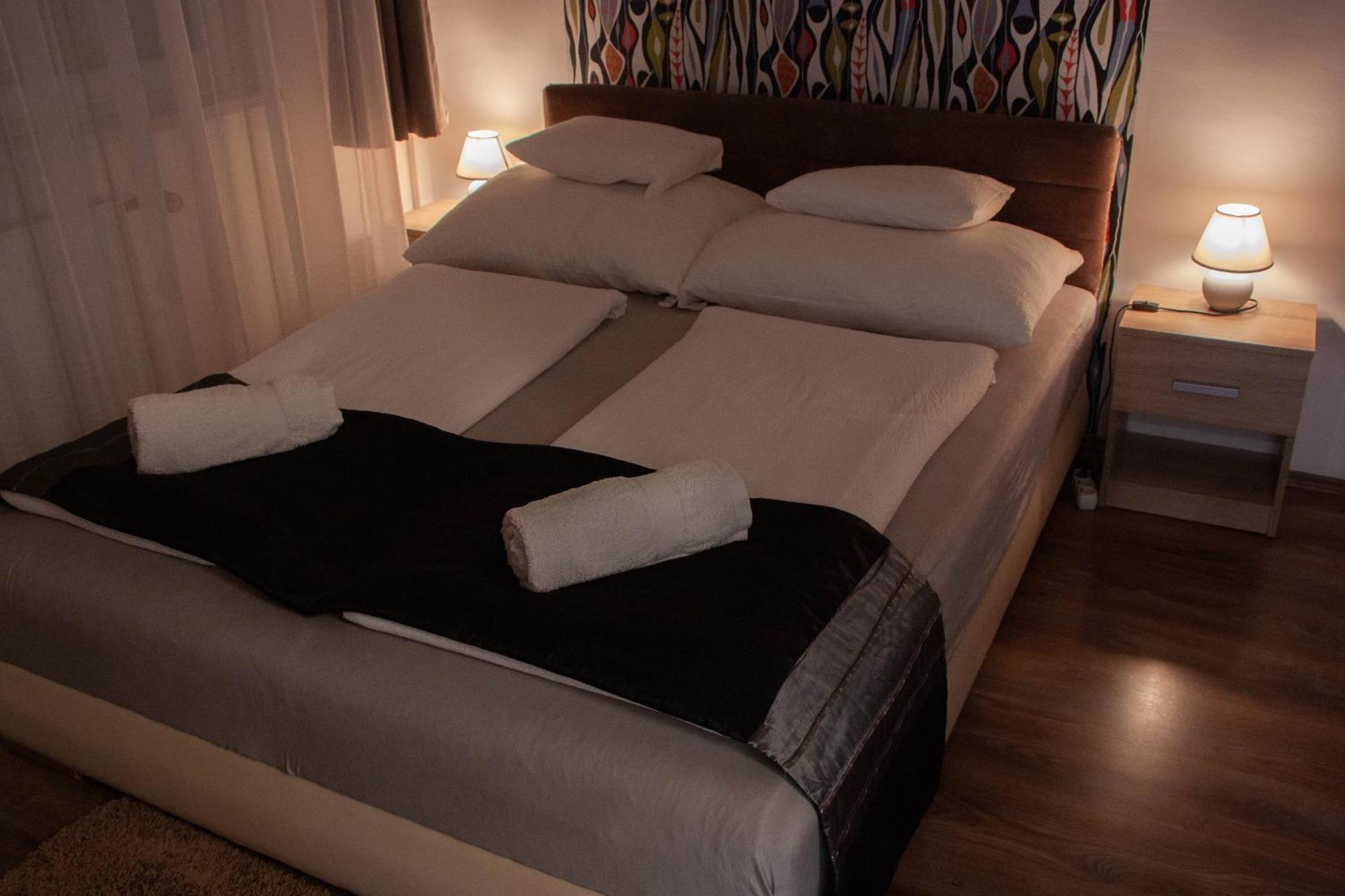 Aquarius Apartman Szeged Exteriör bild