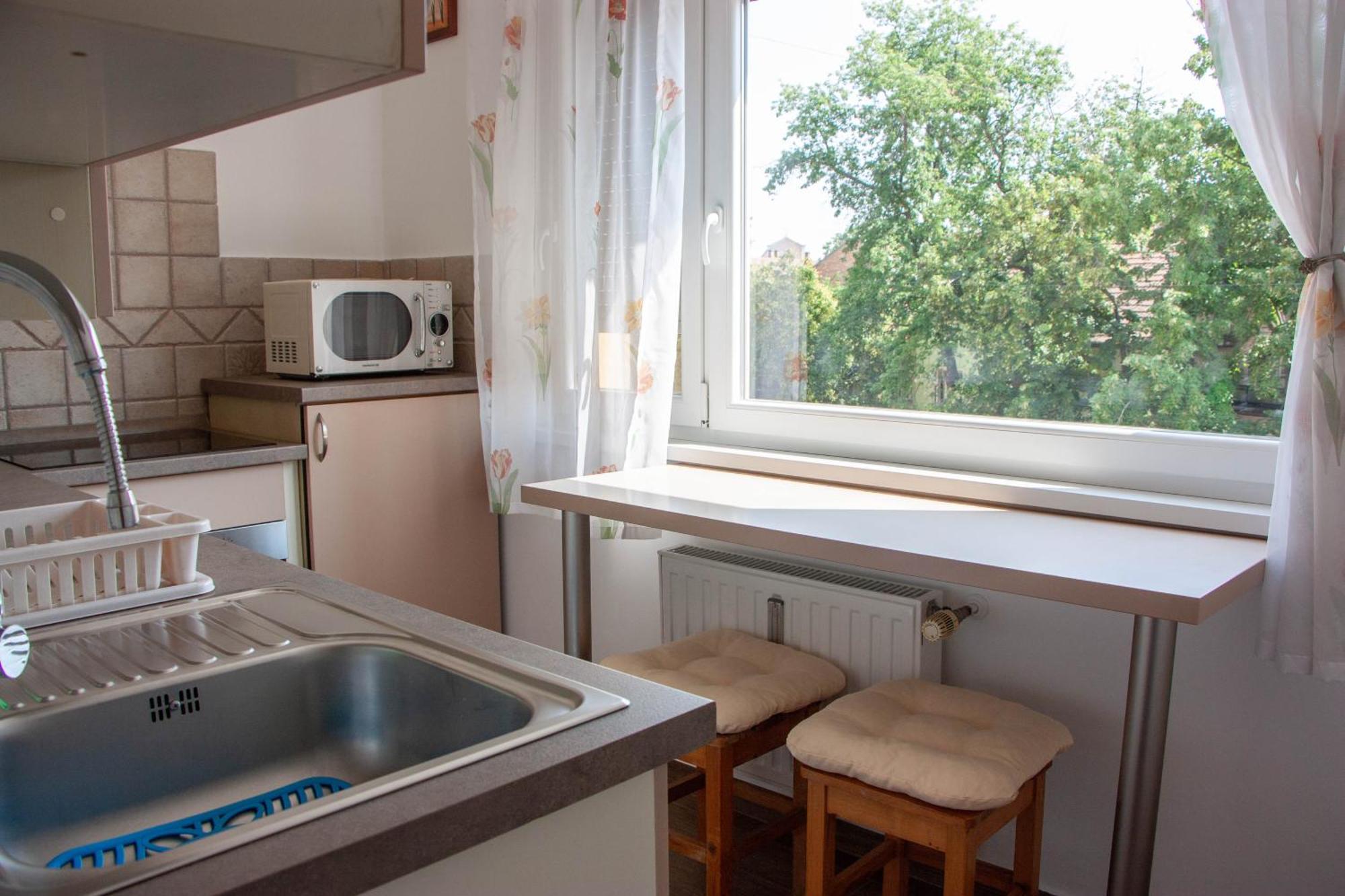 Aquarius Apartman Szeged Exteriör bild