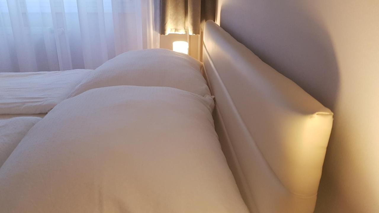 Aquarius Apartman Szeged Exteriör bild