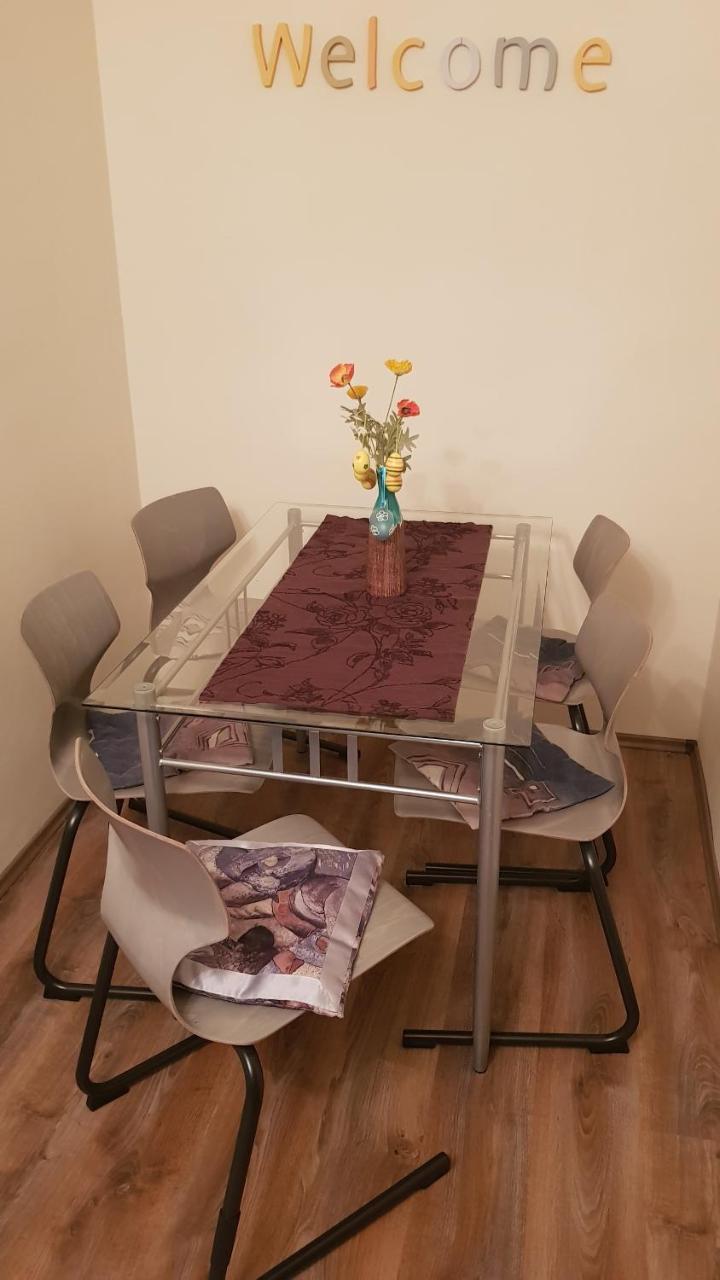Aquarius Apartman Szeged Exteriör bild